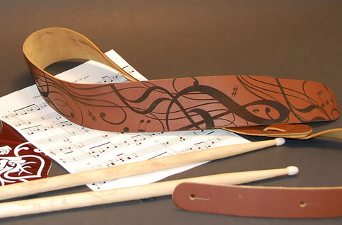 激光打標(biāo)吉他背帶，助力音樂夢(mèng)想之旅